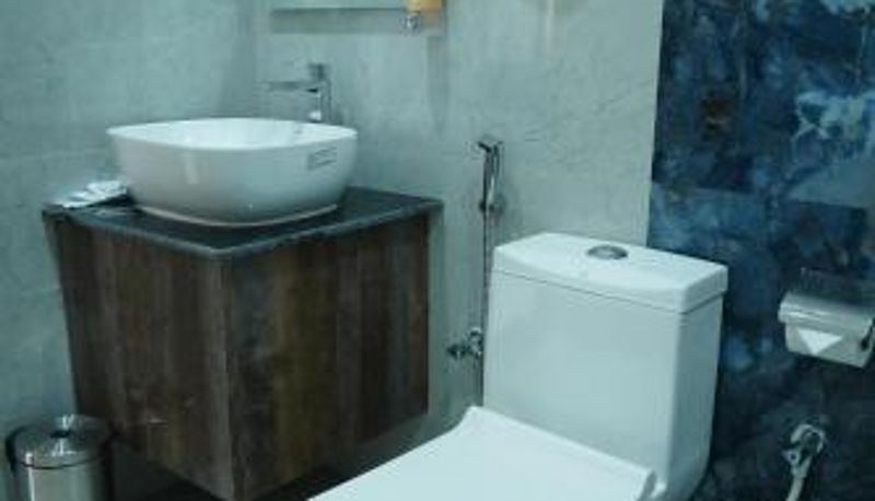 Badezimmer - Hotel JSR Residency By AKC Hotels