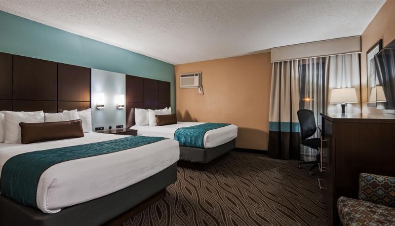 Chambre - Best Western Plus Galleria Inn & Suites