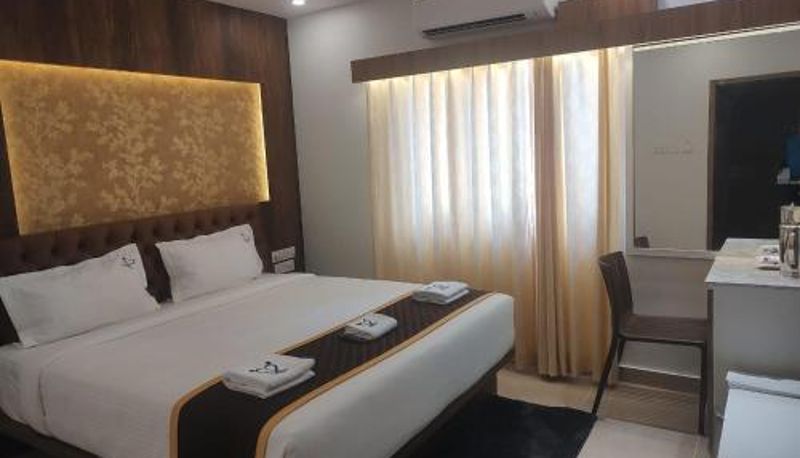 Camera - HOTEL IDHAYA