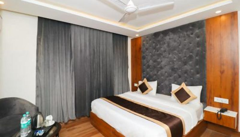 Oda - Delhi Airport Hotel View