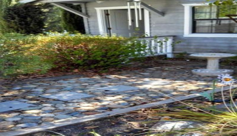 Info - Mother Lode Lodge