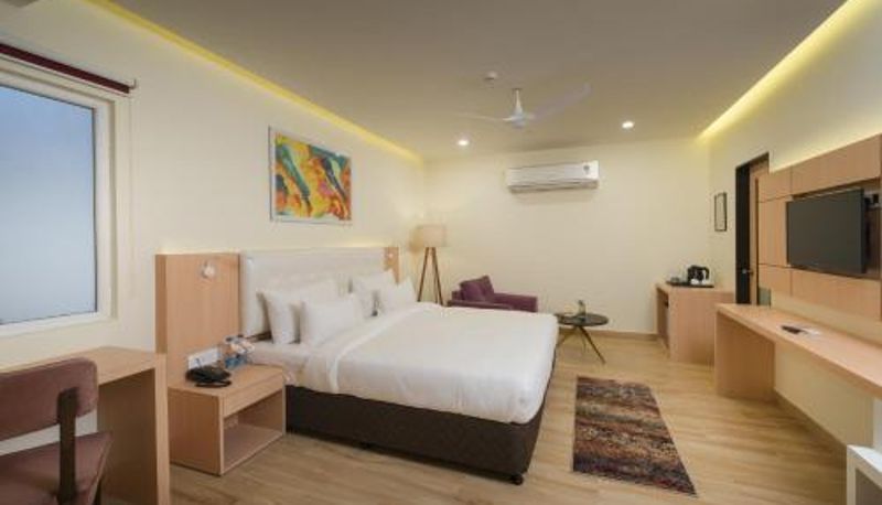 Oda - 10 Park Street Hotel & Banquets