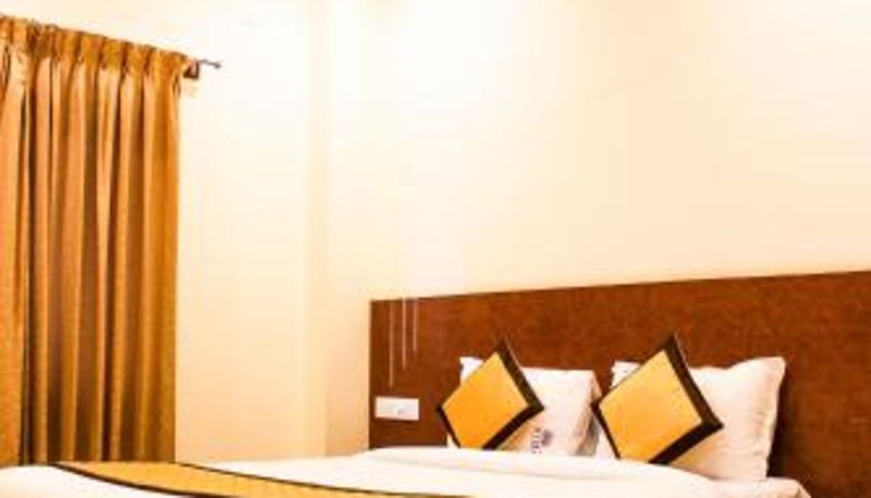 Camera - Sai Vihaar Inn & Suites