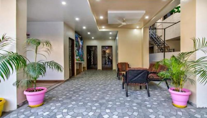 Informacje - Itsy Hotels Shri Guru Service Apartment