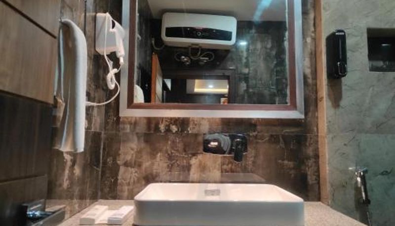 Cuarto de baño - Hotel Aavas Inn