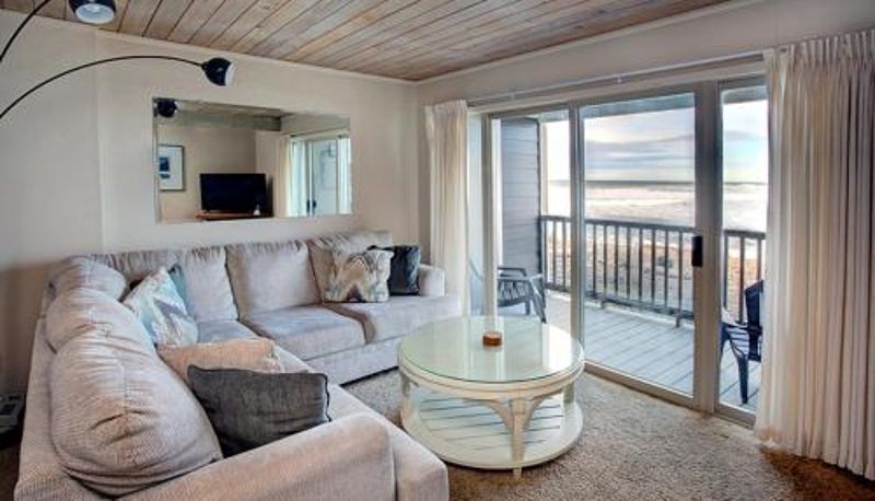 Camera standard - Lanai at the Cove