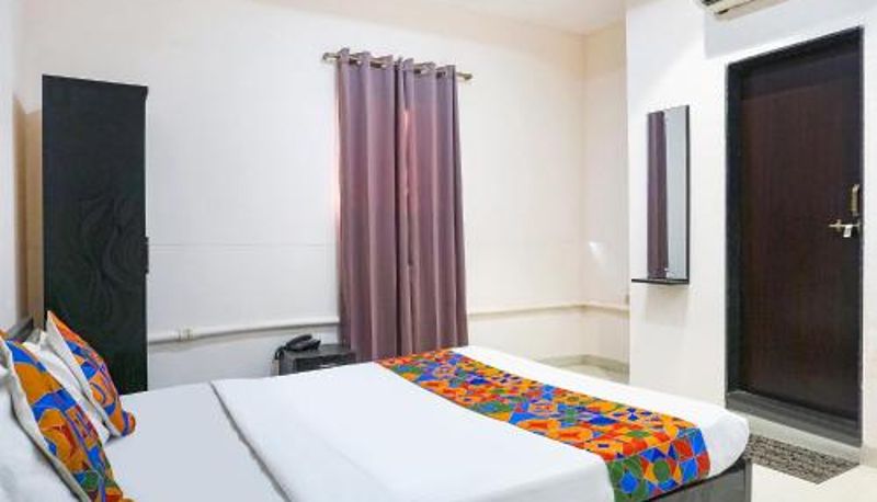 Informação - FabHotel Rachana Residency - Nr Shivaji Nagar Metro Station