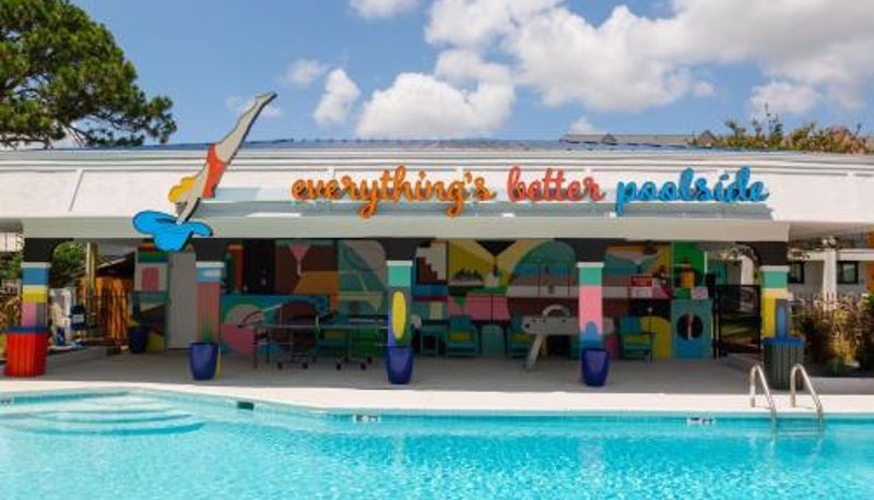 Havuz - Pool Society  Libations Hotel McCoy College Station - Art