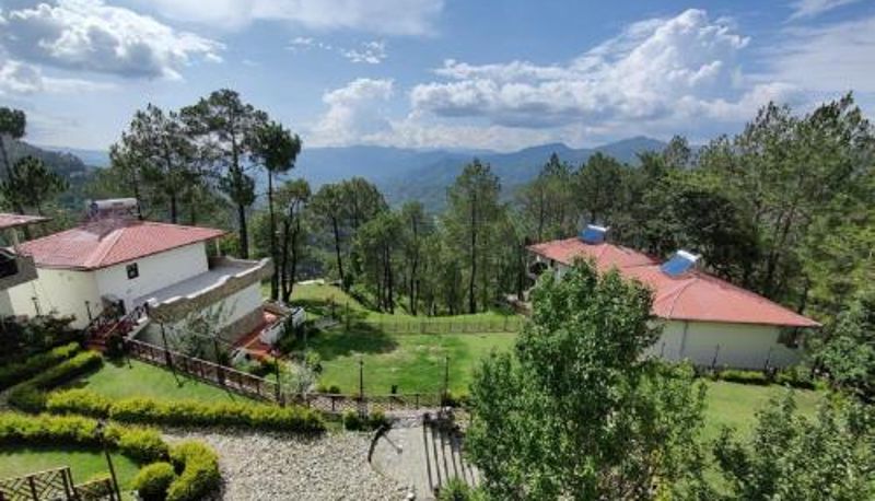 Vista - Boros Resorts Binsar