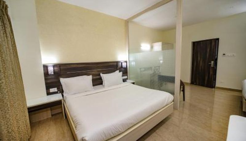 Suite - Avenue 11 Premium Stays Madurai