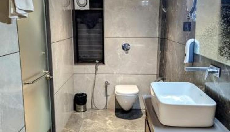 Zimmer - Hotel Red Chillee Restro