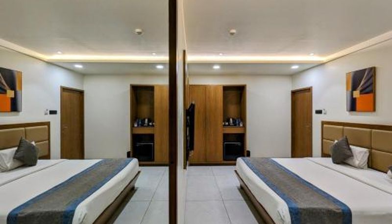 Pokój - Hotel Red Chillee Restro