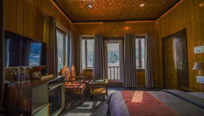 Camera - Gulmarg Woods By Stay Pattern