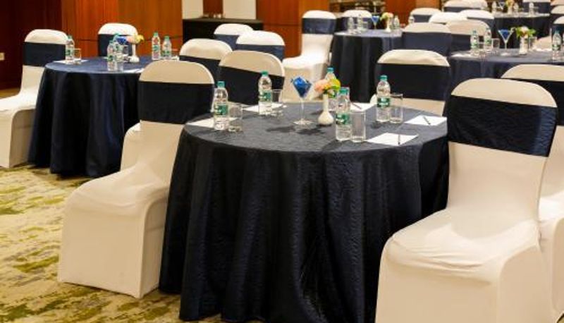 Informacje - Gurugram  Sector 29  Millennium City Center Alivaa Hotel