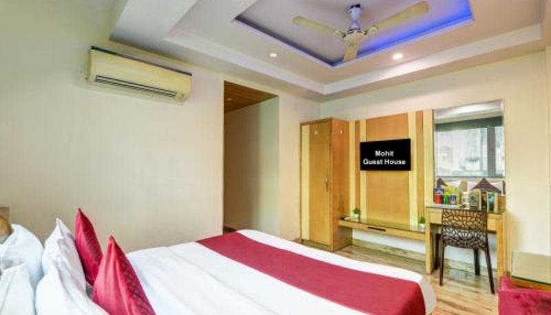 Zimmer - The Hotel Mohit - Near New Delhi Railway Station & Connaught Place