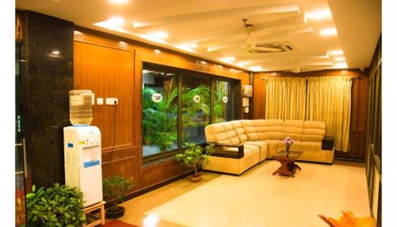 Recepcja - Hotel SR Tiruchendur