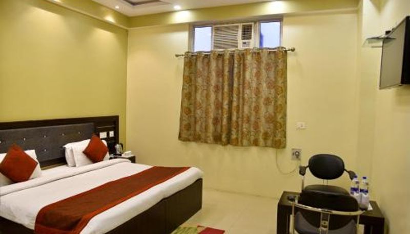 Info - Hotel Nexus l Hotels In Charbagh Lucknow