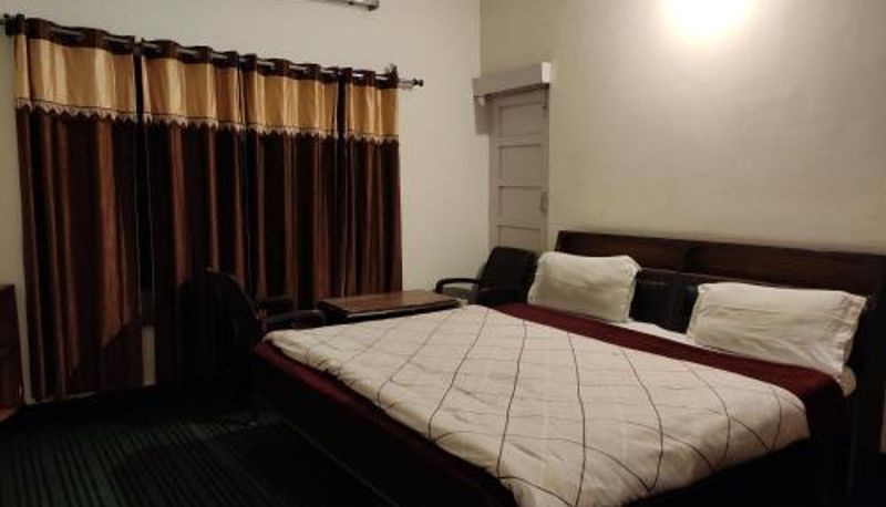 Camera standard - Hotel Royal
