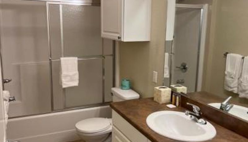Banyo - WASHBURN HOTEL SUITES