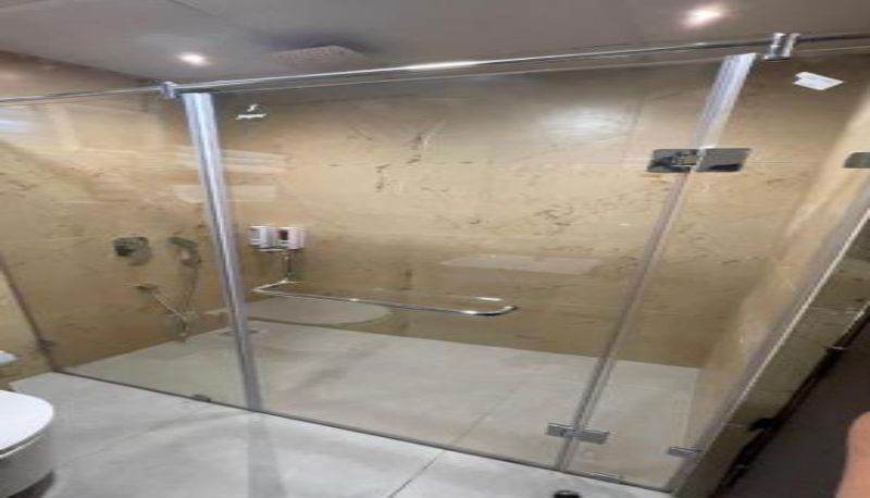 Cuarto de baño - Hotel Silver Cle Hitech City Madhapur
