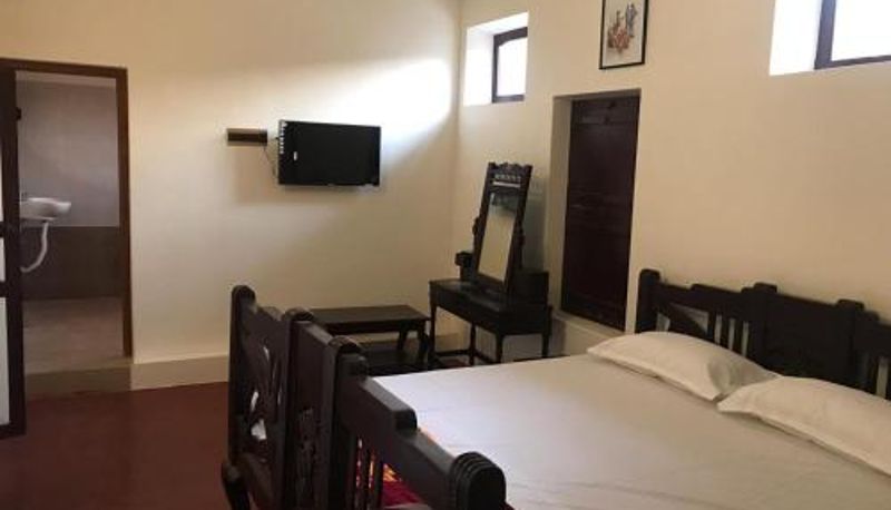 Camera standard - TANJORE INN