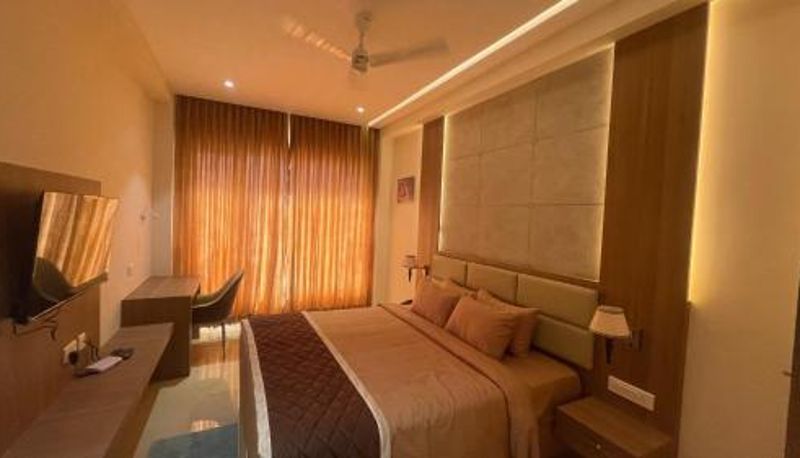 Camera standard - HOTEL VAHINI GRAND