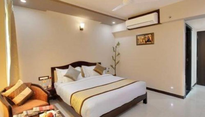 Zimmer - Rudransh Inn By Apple Orchid Hotels