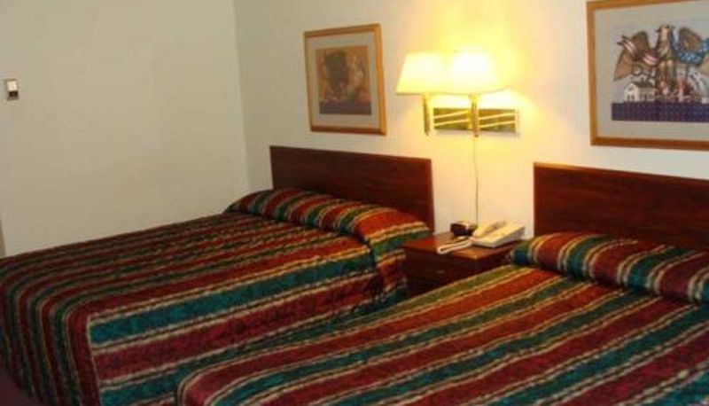 Camera - USA Inns of America