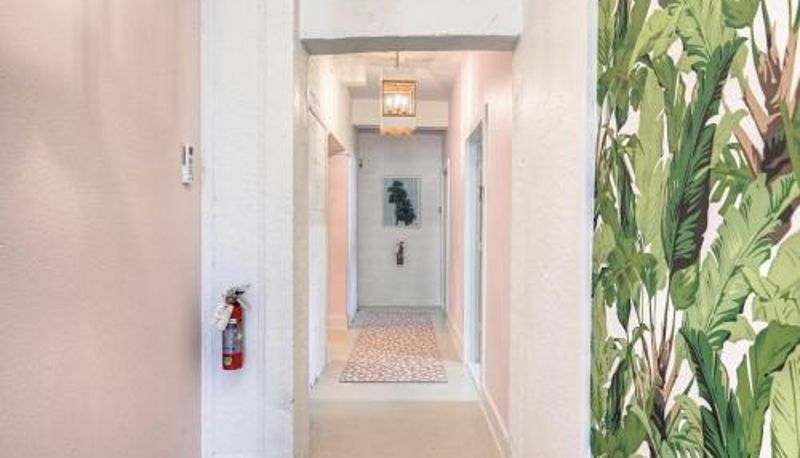 Bilgi - Room 3 Oleander Hotel Family-Friendly Galveston Hotel 1 Mile from Beach