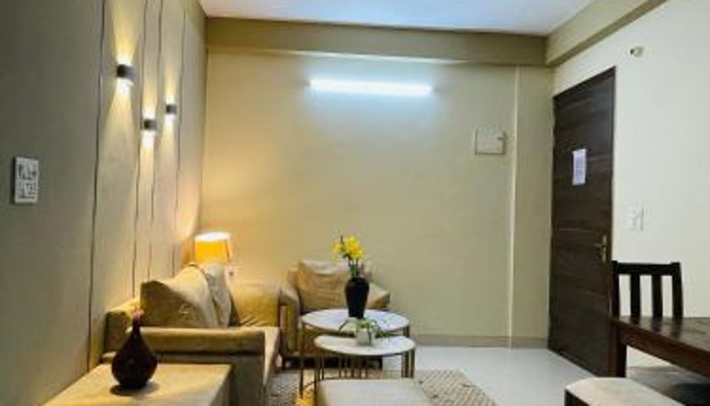 Daire - Serviced Apartment near Medanta by BedChambers