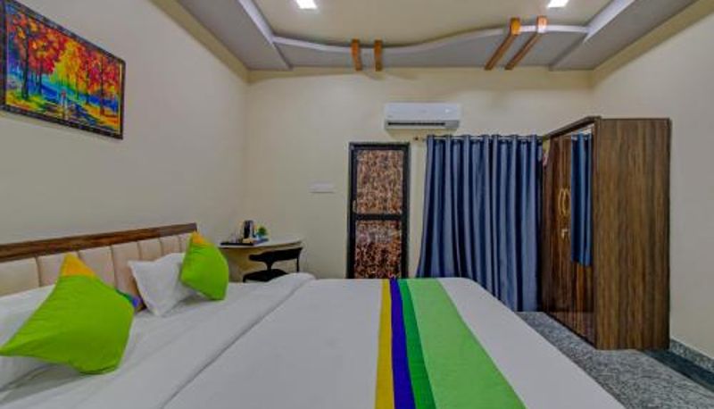 Zimmer - Chandrapur Treebo Royal