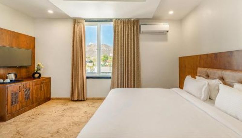 Oda - Udaipur Seasons Boutique Hotel near Sajjangarh Biological Park