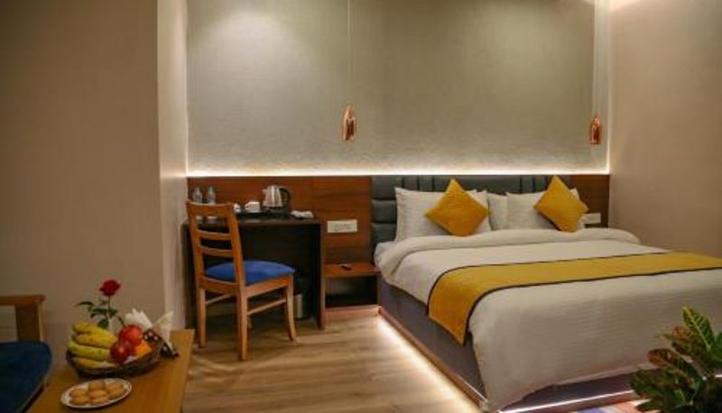 Información - Varanasi Four Leaf Hotel - Sapphire Blue