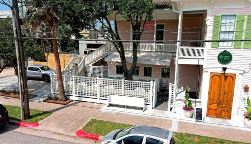 Bilgi - Sugars Inn Room 6 Family Friendly Boutique Stay Downtown