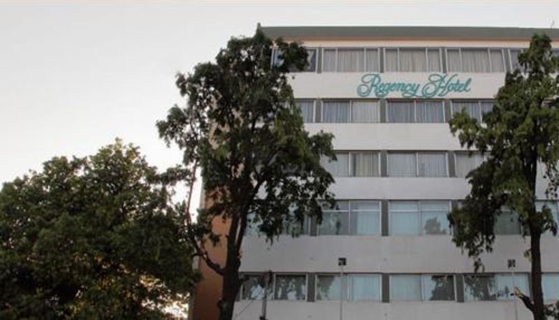 Area esterna dell'hotel - Regency Hotel