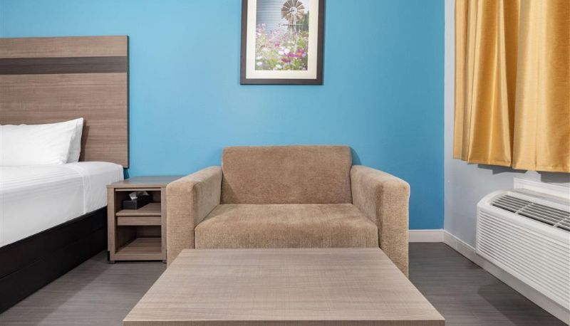 Zimmer - Baymont by Wyndham Freeport Texas