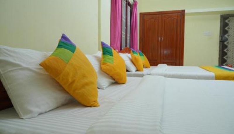 Camera - Hotel Umaiyyal International