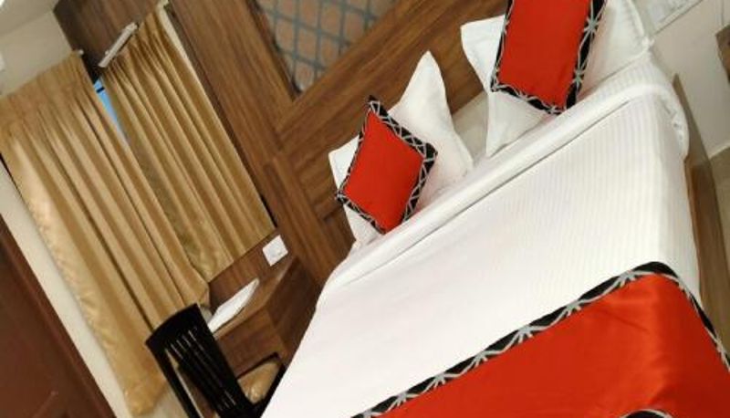 Chambre - EMPIRE INN HOTEL
