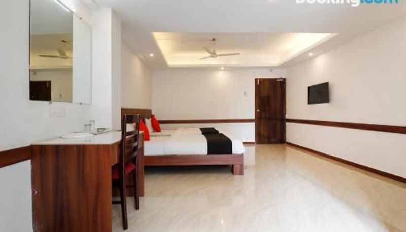 Triple room - Super Capital O Sai Arya Residency