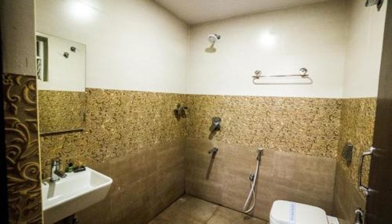 Bagno - HOTEL PARAMESHWARA luxury awaits