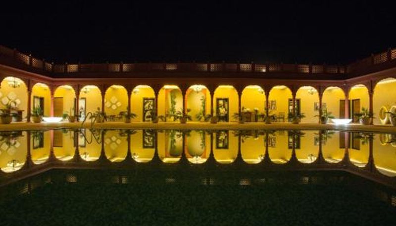 Piscina - Vesta Bikaner Palace