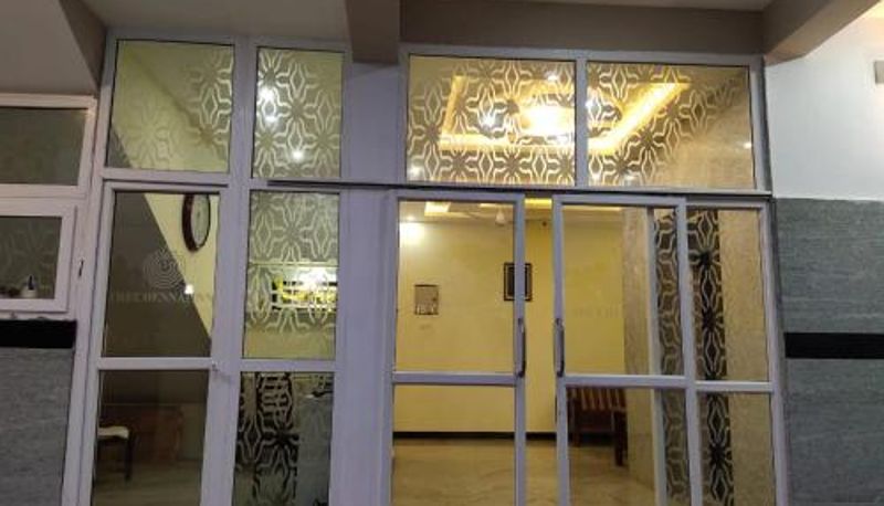 Bilgi - THE CHENNAI INN