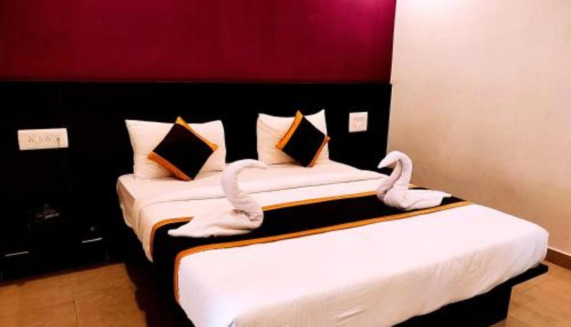 Zimmer - Yuvraj Galaxy Inn