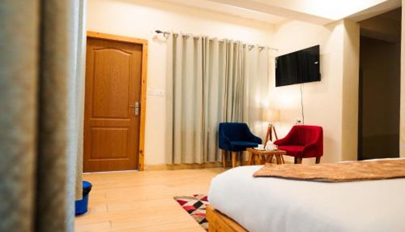 Información - Auli Aaryam Resort