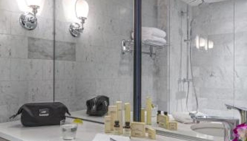 Süit - The Tillary Hotel Brooklyn