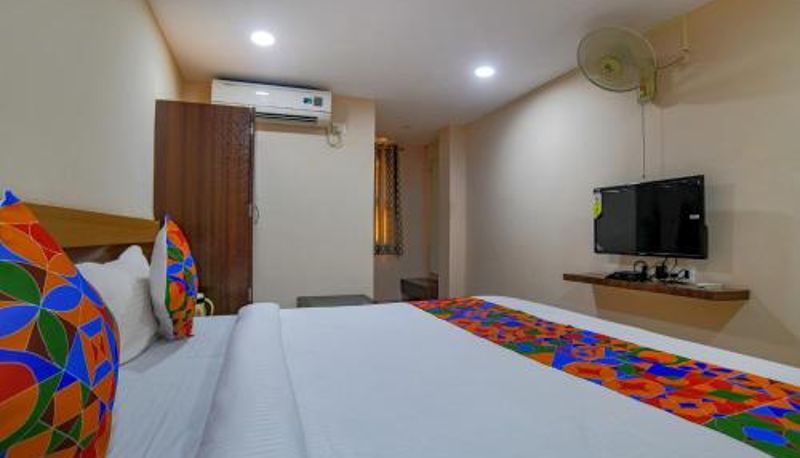 Quarto - FabHotel Pishori - Vijay Nagar