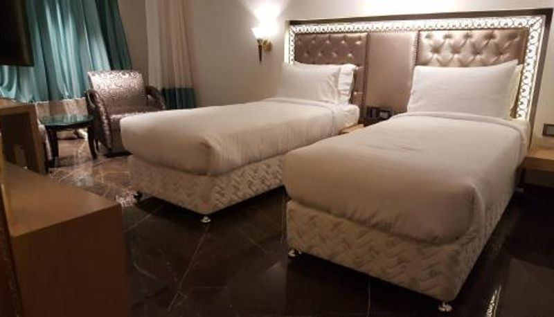 Informacje - Hotel Peninsula Redpine