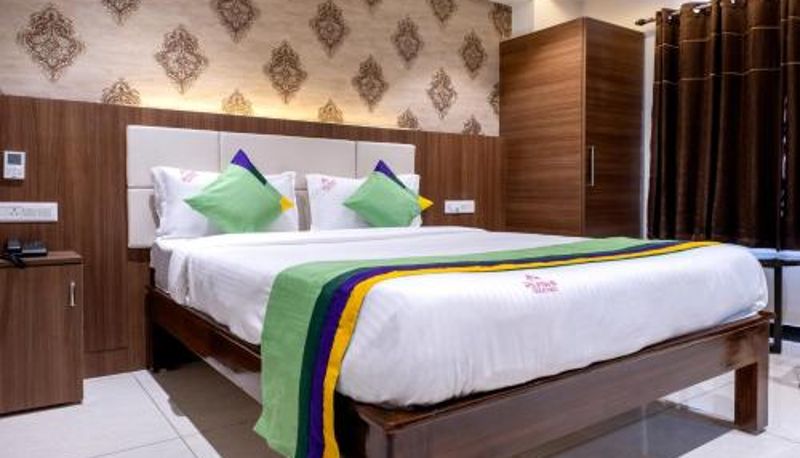 Room - 1 km to Rushikonda Beach Treebo Rushi Grand
