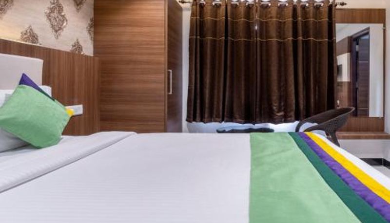 Room - 1 km to Rushikonda Beach Treebo Rushi Grand