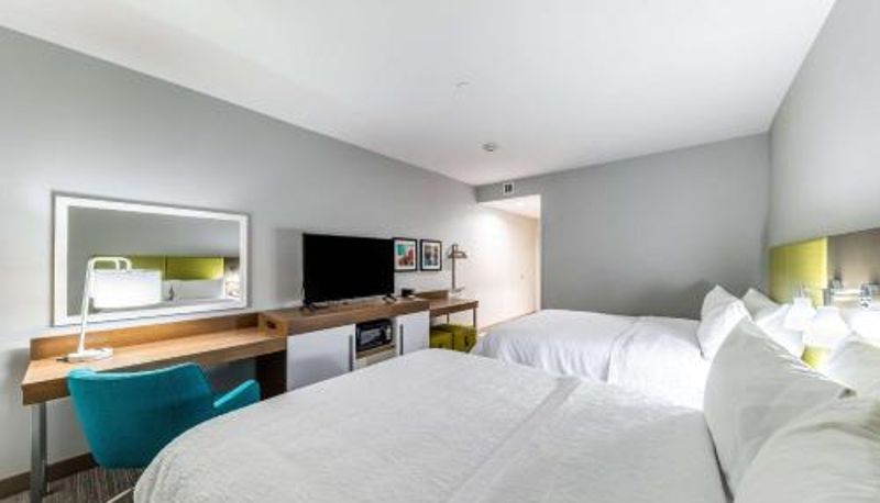 Camera - Ok Hampton Inn & Suites Pryor